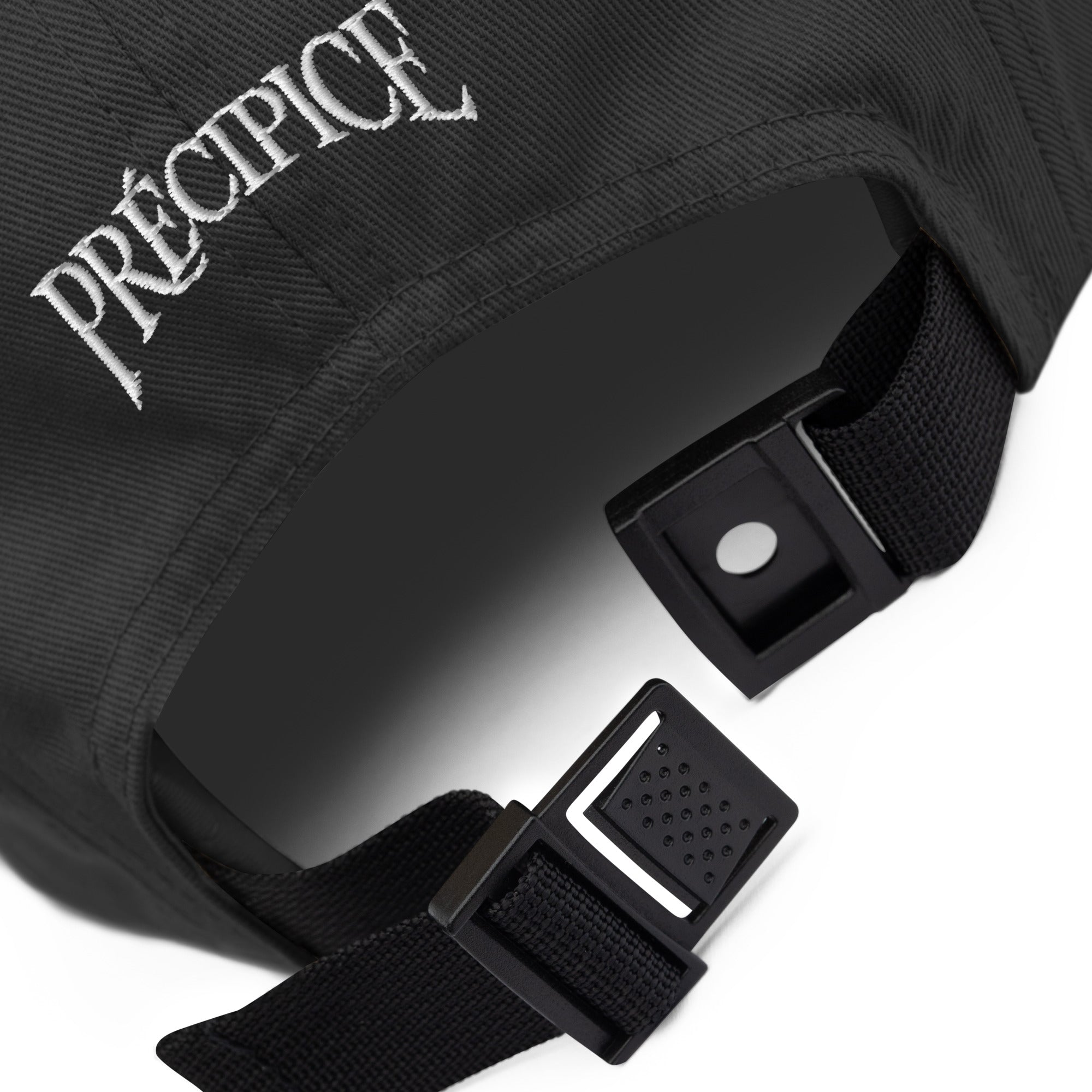 Casquette noire PRECIPICE